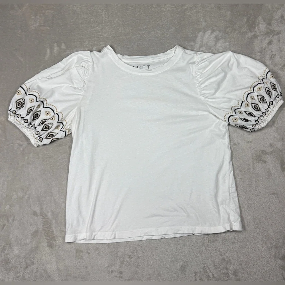 LOFT Embroidered Balloon Sleeve Top White 100% Cotton Lightweight Blouse Size MP